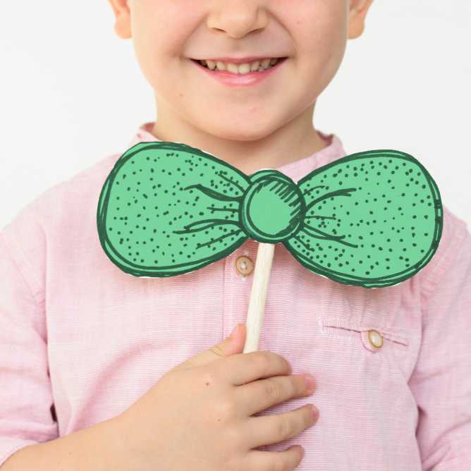 petrecere-botez-copil-tine-props-papion